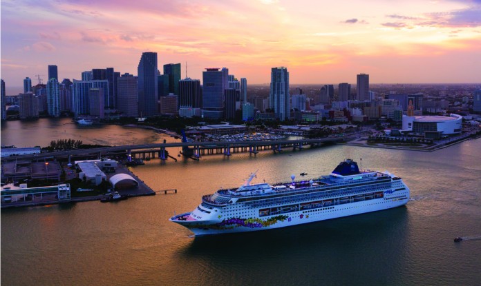 Norwegian Sky departs Miami